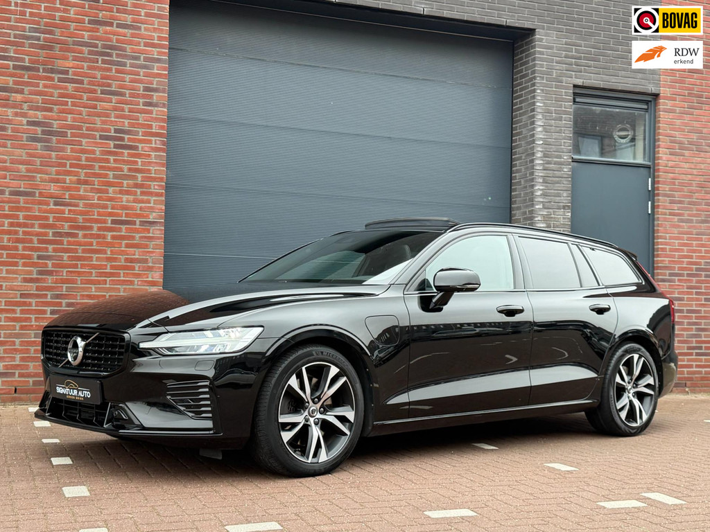 Volvo V60 2.0 T6 Recharge AWD R-Design | Pano | HUD | H&K | Leder | Trekhaak | 360 Camera 51500501-0.jpg | Signatuur Auto