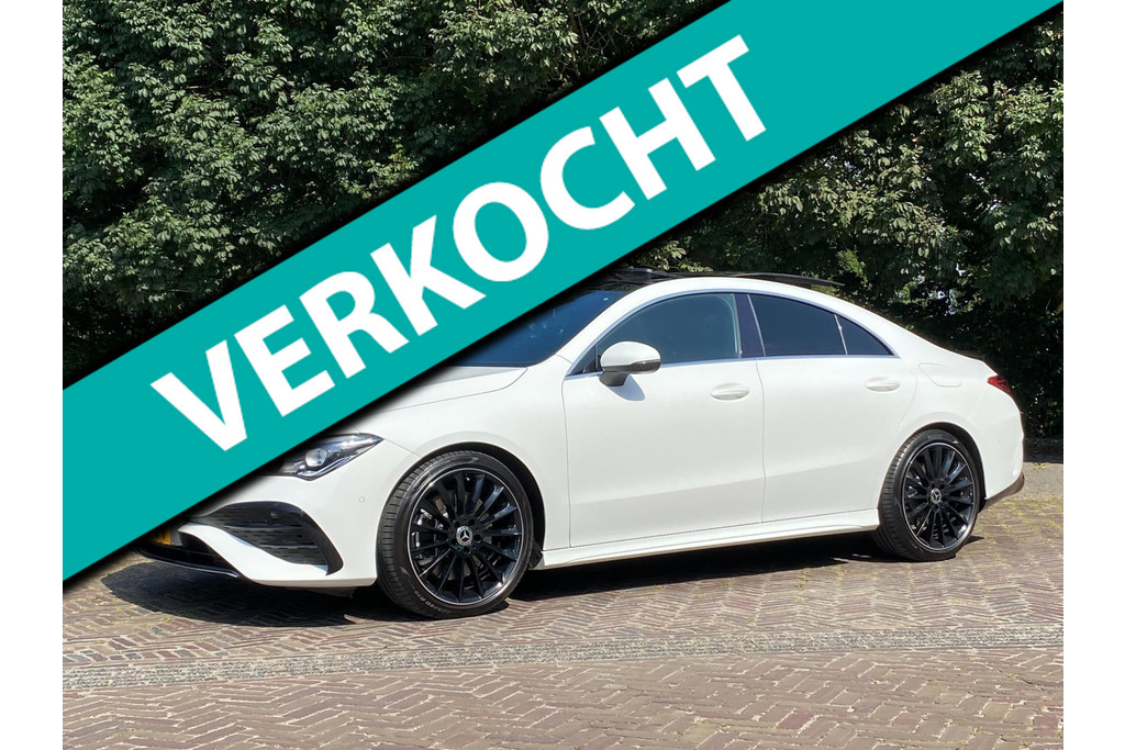 Mercedes-Benz CLA 220 Premium Plus | Panoramadak | 19" LMV | Sfeerverlichting | Trekhaak | Garantie 52672515-0.jpg | Signatuur Auto