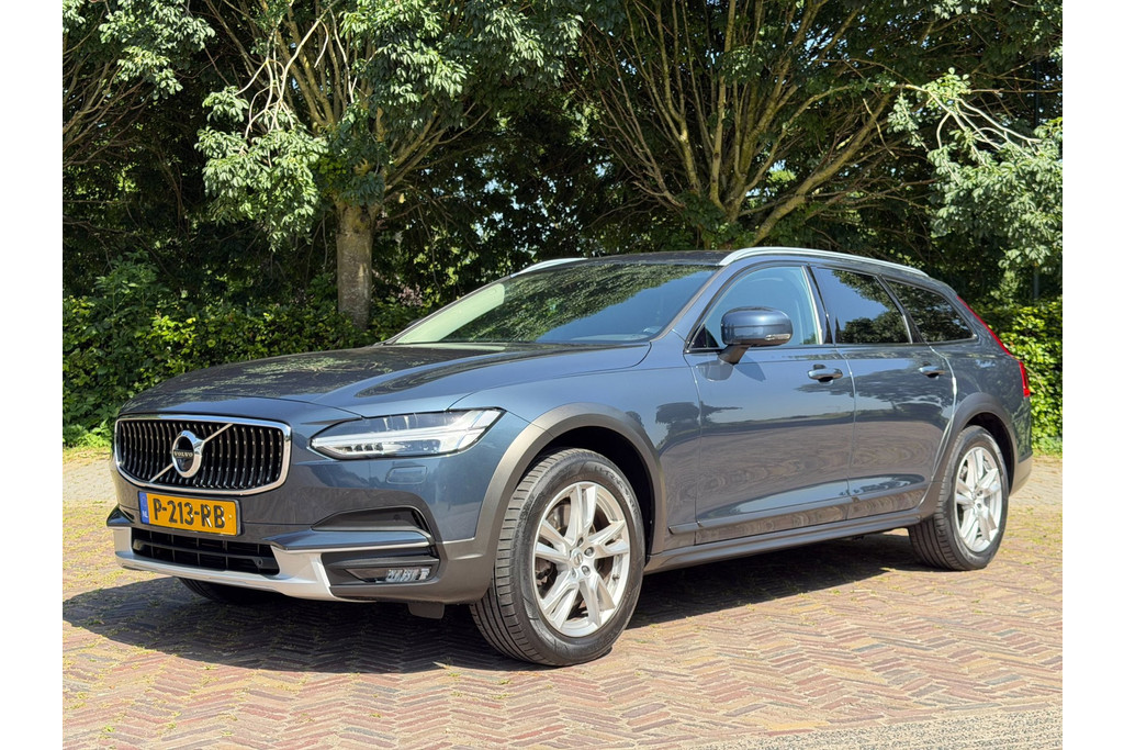 Volvo V90 2.0 T5 AWD PRO 250PK Cross Country, Trekhaak 2400kg, BLIS, Pilot Assist, CarPlay 54579707-0.jpg | Signatuur Auto