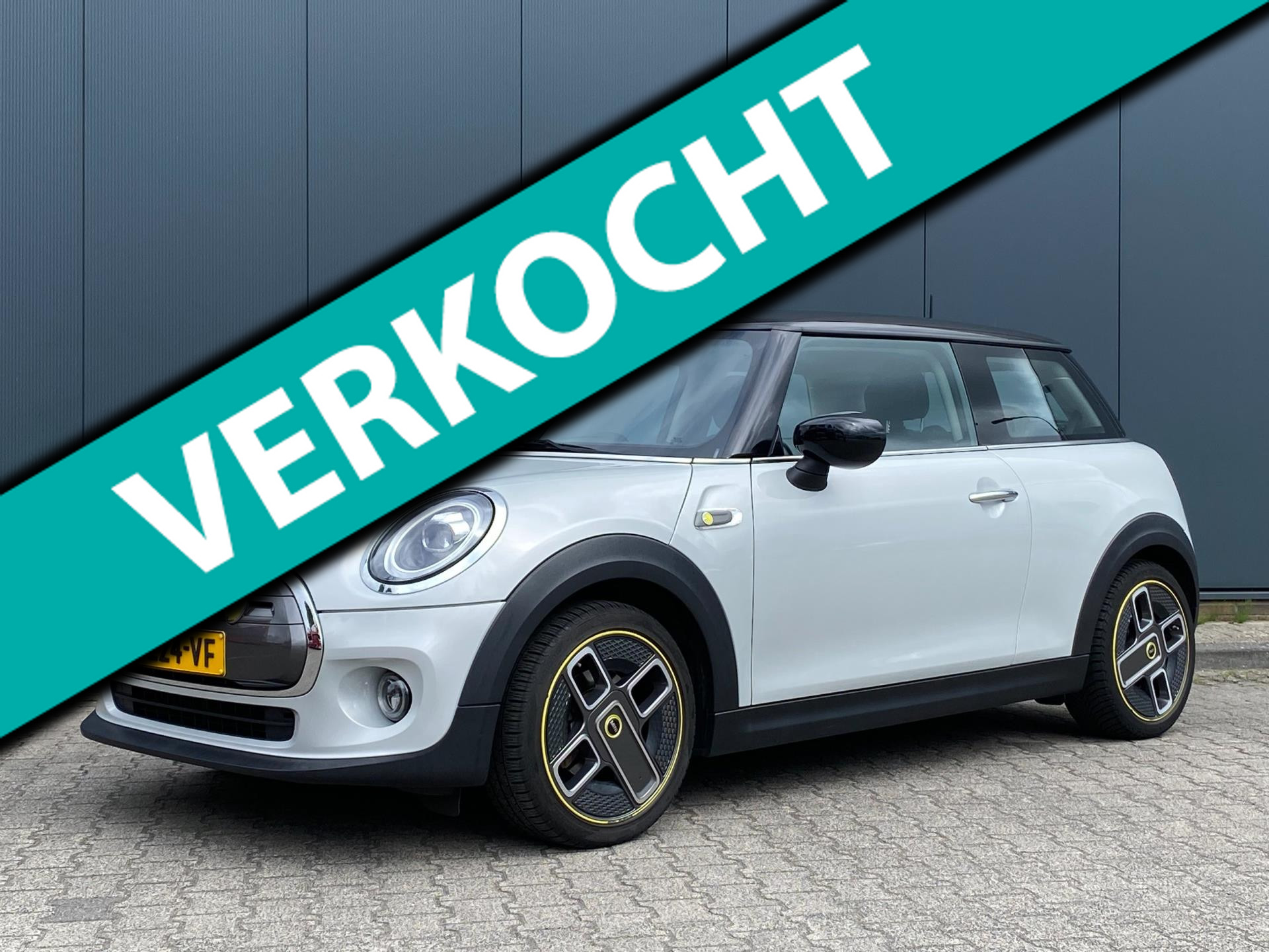 MINI Electric 33 kWh 184PK | CLIMA | NAVI | CARPLAY | CRUISE CONTROL | BOVAG Garantie 50315509-0.jpg | Signatuur Auto