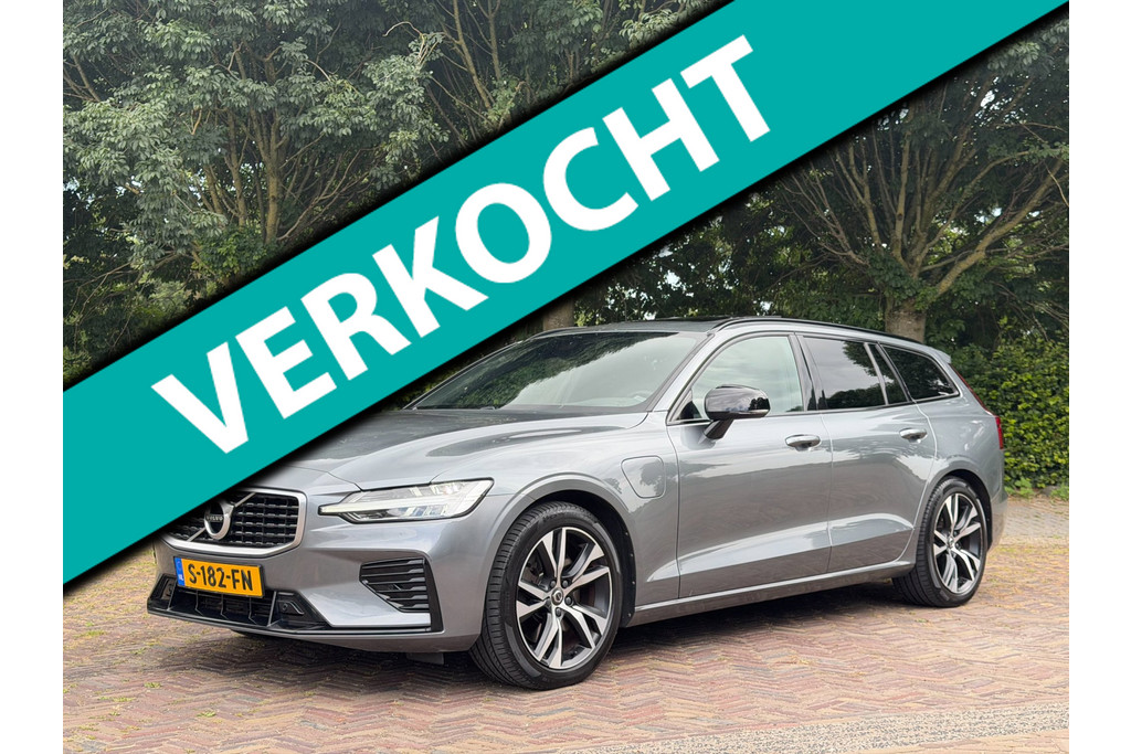 Volvo V60 2.0 T8 390PK AWD R-Design, Pano, Trekhaak, HUD, H&K, Camera 55411757-0.jpg | Signatuur Auto